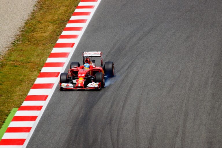 Nowy sezon, nowe wyzwania: Przegląd startów w Formule 1